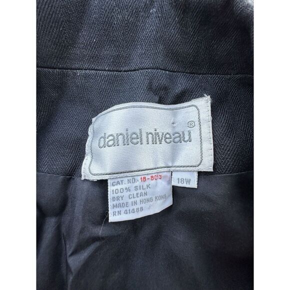 Daniel Niveau Blazer Womens 18W Black Silk‎ Lined Pockets Suit Jacket Business - Picture 7 of 10